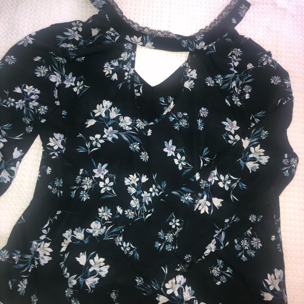 Women’s long sleeve